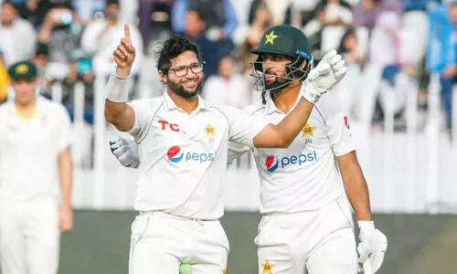 ഇമാമുൽ ഹഖിന് വീണ്ടും സെഞ്ച്വറി; പാക്-ഓസീസ് ടെസ്റ്റ് സമനിലയിൽ