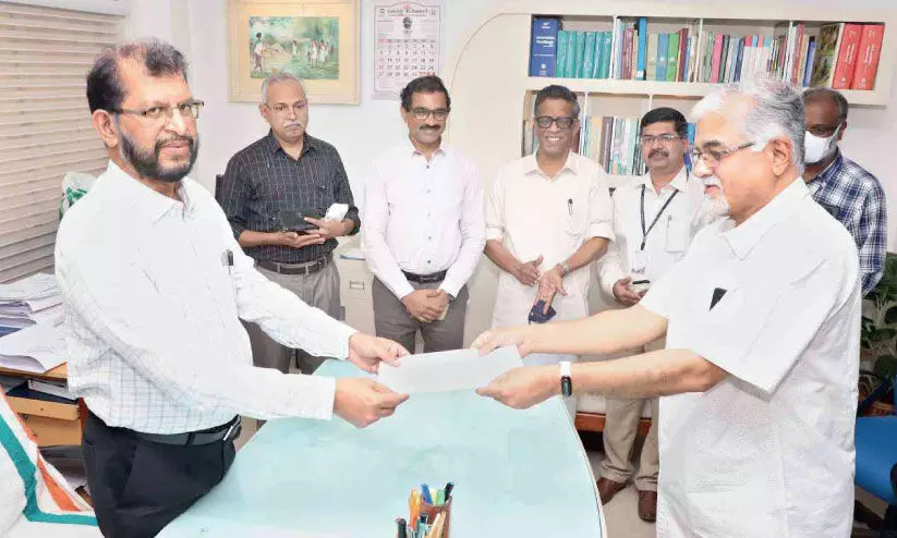 Dr MV Narayanan Kaladi university responsibility was transferred
