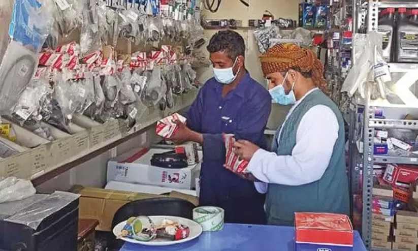 കച്ചവടത്തിൽ തട്ടിപ്പ് കാണിച്ചാൽ പിണികിട്ടും; വാണിജ്യ വഞ്ചനക്കെതിരെ കാമ്പയിൻ ഊർജിതമാക്കി സി.പി.എ കച്ചവടത്തിൽ തട്ടിപ്പ് കാണിച്ചാൽ പിണികിട്ടും; വാണിജ്യ വഞ്ചനക്കെതിരെ കാമ്പയിൻ ഊർജിതമാക്കി സി.പി.എ