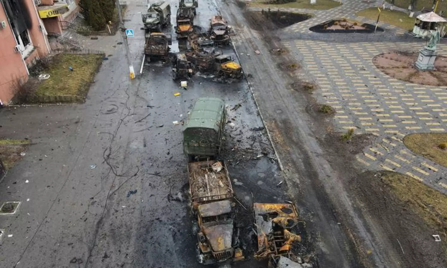 യുക്രെയ്നിൽ തകർക്കപ്പെട്ട റഷ്യൻ സൈനിക വാഹനങ്ങൾ -ചിത്രങ്ങൾ കാണാം