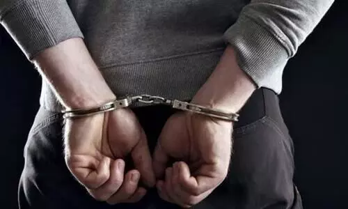 ഒഡീഷയിൽ അനധികൃത സ്വത്ത് സമ്പാദന കേസിൽ മുൻ പ്രിൻസിപ്പൾ അറസ്റ്റിൽ