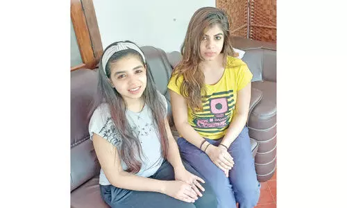 ദുരിതപർവം താണ്ടി ക്രിസ്റ്റീനയും അലീനയും വീടണഞ്ഞു