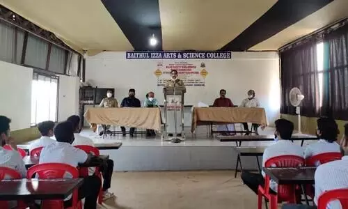 റോഡ് സുരക്ഷാ ബോധവത്കരണ ക്ലാസ് സംഘടിപ്പിച്ചു