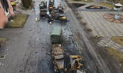 യുക്രെയ്നിൽ തകർക്കപ്പെട്ട റഷ്യൻ സൈനിക വാഹനങ്ങൾ -ചിത്രങ്ങൾ കാണാം യുക്രെയ്നിൽ തകർക്കപ്പെട്ട റഷ്യൻ സൈനിക വാഹനങ്ങൾ -ചിത്രങ്ങൾ കാണാം