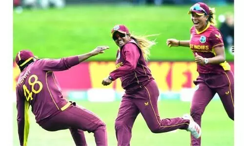 ക്രിക്കറ്റ് വനിത ലോകകപ്പ്; രണ്ടാം തോൽവി, ഇംഗ്ലണ്ട് പുറത്തേക്ക്