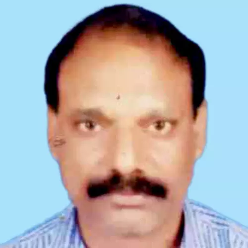 കാ​റി​ടി​ച്ച് 48കാ​ര​ൻ മ​രി​ച്ചു