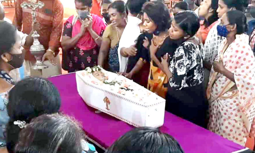 ഒന്നരവയസ്സുകാരിയുടെ മരണം: ചൈല്‍ഡ് ലൈൻ പ്രതിക്കൂട്ടിൽ