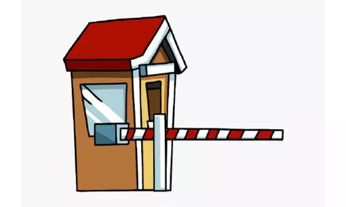 പ​ന്നി​യ​ങ്ക​രയിൽ ടോൾപിരിവ്​ തുടങ്ങി