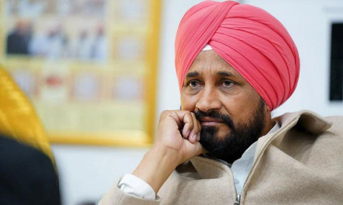 കോൺഗ്രസിന് ചമ്മലായി ചന്നി; മുഖ്യന് മുഖ്യ​ തോൽവി