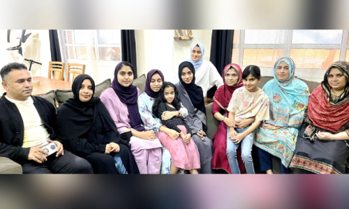 മരണം പെയ്ത തെരുവ്; പത്താം ദിനം പുതുജീവിതം