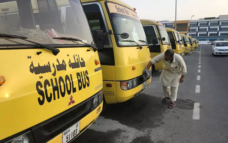 അബൂദബിയില് സ്കൂൾ ബസുകൾക്ക് പുതിയ നിബന്ധന അബൂദബിയില് സ്കൂൾ ബസുകൾക്ക് പുതിയ നിബന്ധന