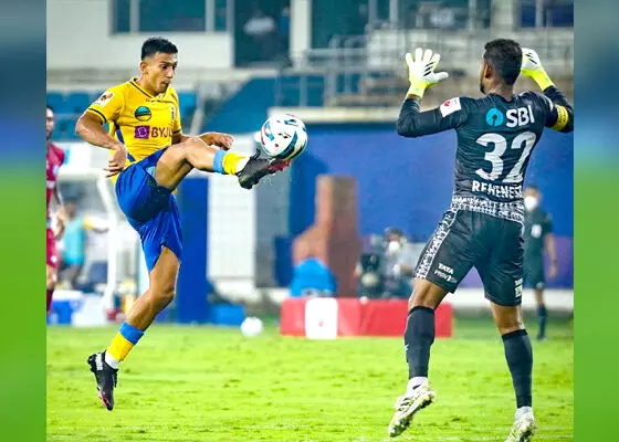 സഹൽ മാജിക്; ആദ്യപാദ സെമിയിൽ ജാംഷഡ്പൂരിനെ കീഴടക്കി ബ്ലാസ്റ്റേഴ്സ് സഹൽ മാജിക്; ആദ്യപാദ സെമിയിൽ ജാംഷഡ്പൂരിനെ കീഴടക്കി ബ്ലാസ്റ്റേഴ്സ്