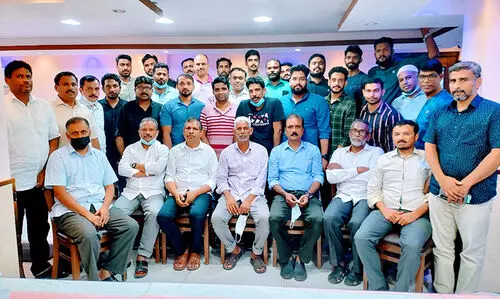 നാലു പതിറ്റാണ്ടിന്‍റെ പ്രവാസത്തിന് വിട ഇ.പി. ഇബ്രാഹിം ഹാജിക്ക് യാത്രയയപ്പ്