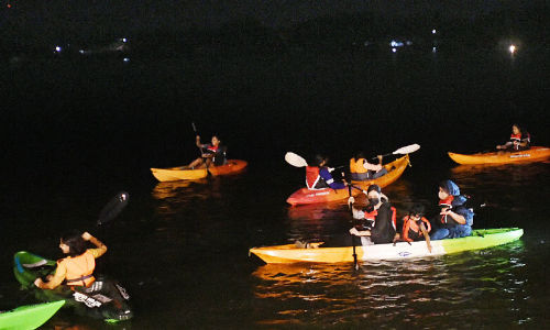 സാഹസികതയുടെ തുഴയെറിഞ്ഞ് കൊച്ചിയിലെ പെണ്ണുങ്ങൾ