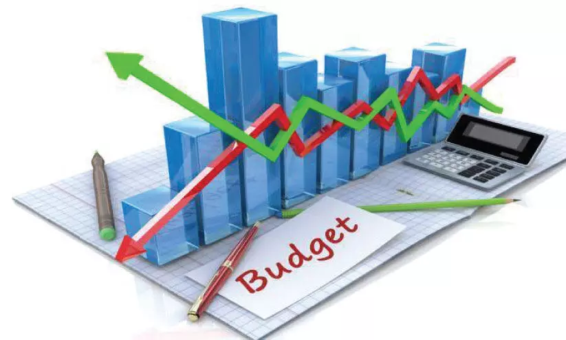 മഞ്ചേരിയിലേക്ക് ചോദിച്ചത് 320 കോടി; കിട്ടിയത് ഒരു കോടി മഞ്ചേരിയിലേക്ക് ചോദിച്ചത് 320 കോടി; കിട്ടിയത് ഒരു കോടി