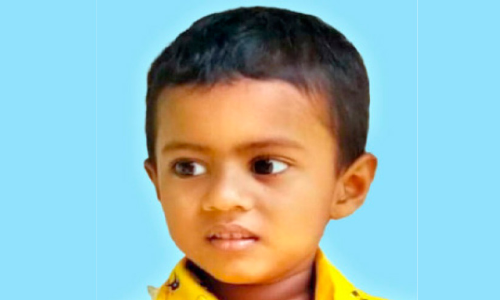 നാല് വയസ്സുകാരൻ ക്ഷേത്രക്കുളത്തിൽ മുങ്ങി മരിച്ചു നാല് വയസ്സുകാരൻ ക്ഷേത്രക്കുളത്തിൽ മുങ്ങി മരിച്ചു