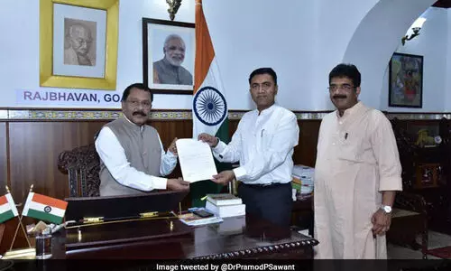 ഗോവ മുഖ്യമന്ത്രി പ്രമോദ് സാവന്ത് രാജി സമർപ്പിച്ചു