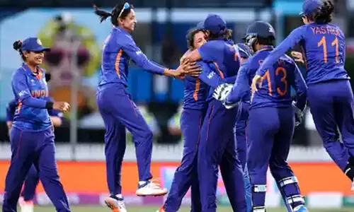 വ​നി​ത ലോ​ക​ക​പ്പ്: മന്ദാനക്കും കൗറിനും സെഞ്ച്വറി; ഇന്ത്യക്ക് തകർപ്പൻ ജയം