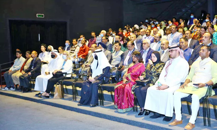 ബോളിവുഡി​ന്റെ കരുത്തറിയിച്ച്​​ സിനിമ പ്രദർശനം