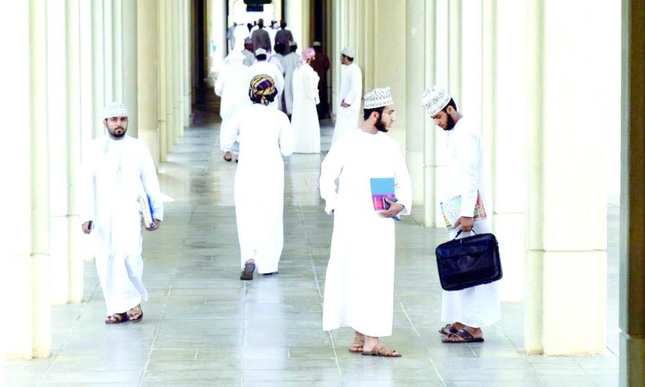 ഒമാൻ സർവകലാശാലകളെ ആഗോള ഭൂപടത്തിൽ ഉൾപ്പെടുത്താൻ മന്ത്രാലയം ഒമാൻ സർവകലാശാലകളെ ആഗോള ഭൂപടത്തിൽ ഉൾപ്പെടുത്താൻ മന്ത്രാലയം