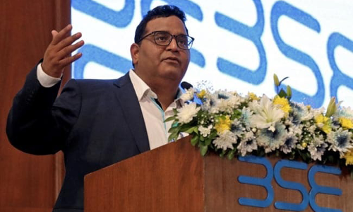 വിജയ് ശേഖർ ശർമയെ അറസ്റ്റ് ചെയ്തത് അശ്രദ്ധമായി കാറോടിച്ചതിനെന്ന് പൊലീസ്