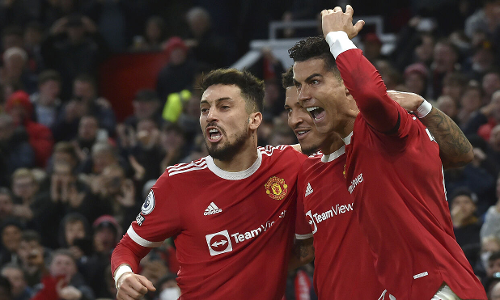 പ്രീമിയർ ലീഗ്; യുനൈറ്റഡിനും ലിവർപൂളിനും ജയം പ്രീമിയർ ലീഗ്; യുനൈറ്റഡിനും ലിവർപൂളിനും ജയം