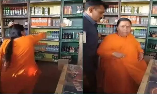 മദ്യനിരോധനം ആവശ്യപ്പെട്ടിട്ട് അനക്കമില്ല; തെരുവിലിറങ്ങി മദ്യശാല കല്ലെറിഞ്ഞ് തകർത്ത് ഉമാഭാരതി