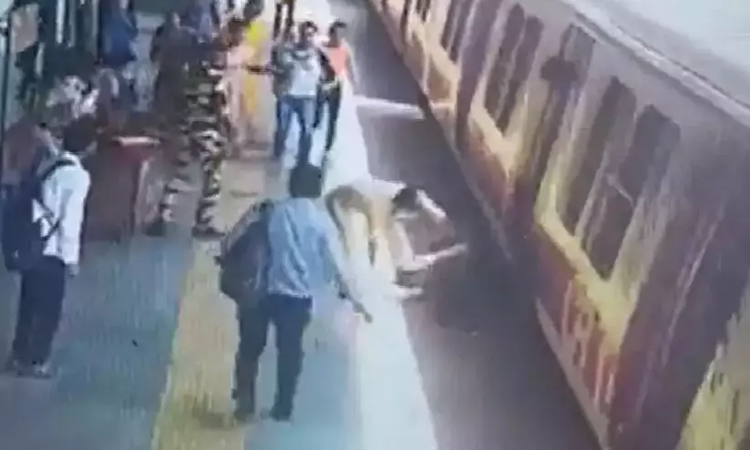 RPF personnel rescued man