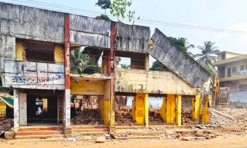 നീലേശ്വരം കല്യാണമണ്ഡപം ഓർമയായി