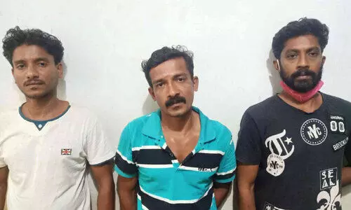 വീട് കയറി ആക്രമിച്ച കേസിലെ പ്രതികൾ പിടിയിൽ