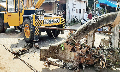 രണ്ട് നാട്ടുരാജ്യങ്ങളെ ബന്ധിപ്പിച്ച കാട്ടൂർ പാലം ചരിത്രമായി