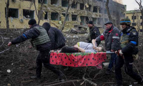 കിയവ് പിടിക്കാൻ ആക്രമണം കടുപ്പിച്ച് റഷ്യ കിയവ് പിടിക്കാൻ ആക്രമണം കടുപ്പിച്ച് റഷ്യ