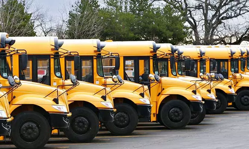 സ്കൂൾ ബസ് ജീവനക്കാർക്ക്​ സുരക്ഷാ പരിശീലനം