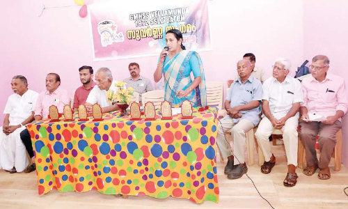 50 വർഷം മുമ്പത്തെ ഓർമകൾ അയവിറക്കി സുവർണ സംഗമം