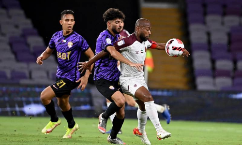 യു.എ.ഇയിൽ ഫുട്​ബാളിനിടെ അടിപിടി; മൂന്ന്​ താരങ്ങൾക്ക്​ സസ്​പെൻഷനും വൻ തുക പിഴയും