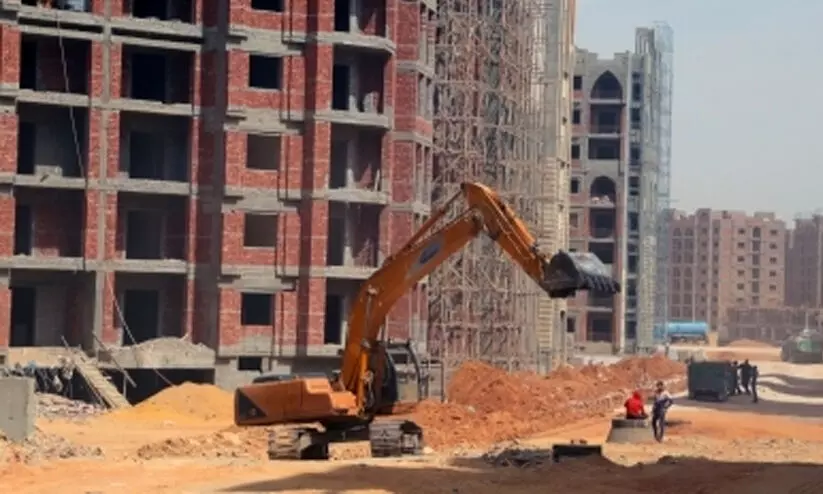 cave-in at illegal construction site