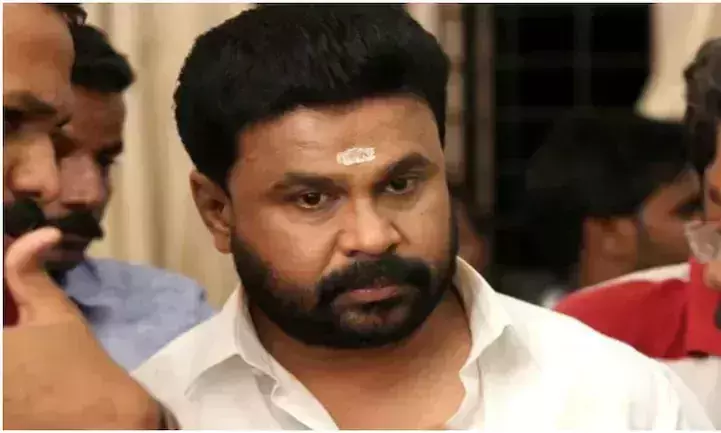 ദിലീപിന്റെ അഭിഭാഷകൻ രാമൻ പിള്ളക്കെതിരെ അക്രമിക്കപ്പെട്ട നടി