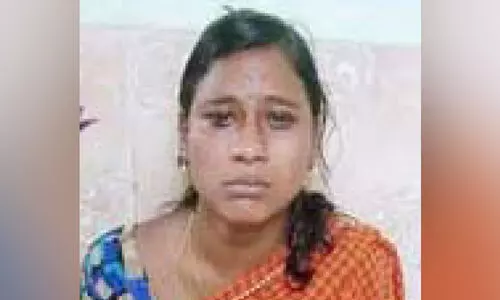 ബസ് യാത്രക്കിടെ മാല കവർന്ന യുവതി പിടിയിൽ