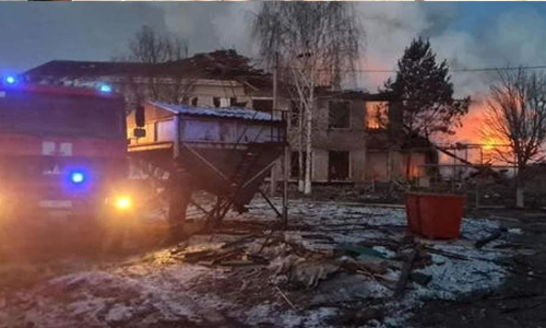 സ്കൂളിലും കമ്യൂണിറ്റി സെന്ററിലും റഷ്യൻ ആക്രമണം; 21 മരണം