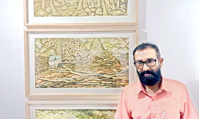 പ്രകൃതിയുടെ മൂല്യം മണ്ണിൽ ചാലിച്ച് ചിത്രകാരൻ