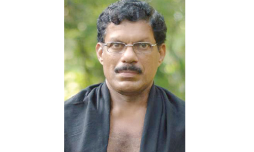 ക്ഷേത്രകമ്മിറ്റി വിലക്കിയ പണിക്കർ ഇന്ന് പൊതുവേദിയിൽ മറത്തുകളിയവതരിപ്പിക്കും