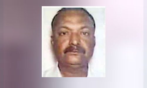 സ്കൂട്ടർ ഓടയിലേക്ക് മറിഞ്ഞ് യാത്രക്കാരൻ മരിച്ചു