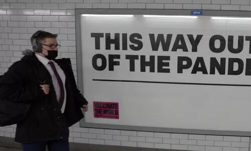 വി​ദേ​ശ​യാ​ത്ര​ക്കാ​ർ​ക്ക് കോ​വി​ഡ് നി​യ​ന്ത്ര​ണ​ങ്ങ​ൾ നീ​ക്കി ബ്രി​ട്ട​ൻ