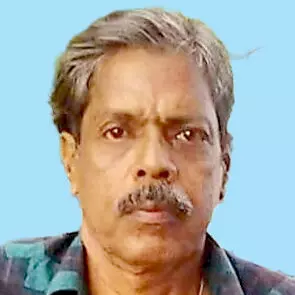 മോ​ഹ​ൻ​ദാ​സ്