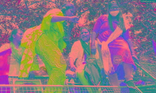 mahila congress protest