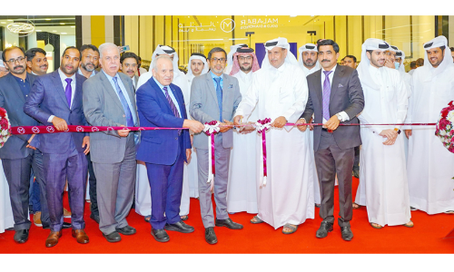 മലബാര്‍ ഗോള്‍ഡ് ഖത്തറിൽ 21 കാരറ്റ് എക്സ്ക്ലൂസിവ് ഷോറൂം തുറന്നു