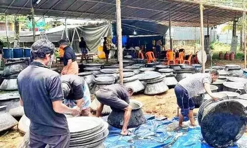 ഷഫീഖിന്‍റെയും അനഘയുടെയും ചികിത്സക്ക് നാട് കൈകോർക്കുന്നു