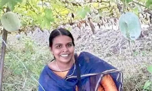 ചൊരു മണലിൽ സാധ്യത തിരിച്ചറിഞ്ഞ് റോസ്മി