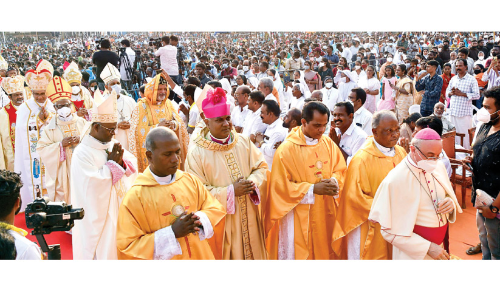 ലത്തീൻ അതിരൂപത ആർച്ച് ബിഷപ്പായി തോമസ് ജെ. നെറ്റോ അഭിഷിക്തനായി