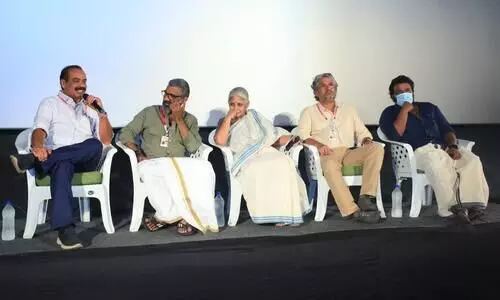 നെടുമുടി വേണുവിന് മേളയുടെ ആദരം